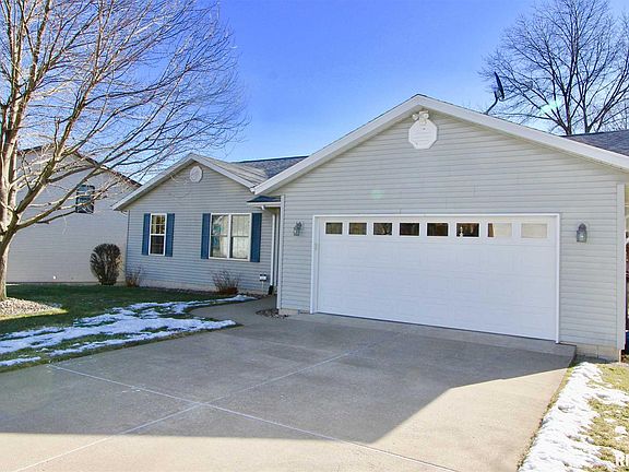 2nd image of 6616 N Mill Ln