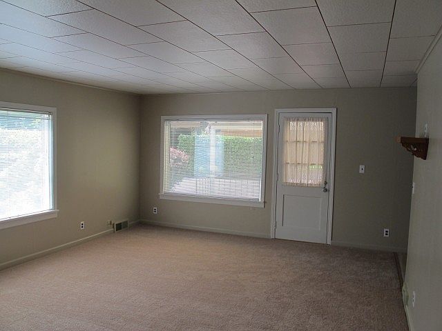 2nd image of 13607 62nd Ave NE