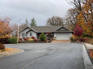 1356 SE Joel Dr, Grants Pass, OR 97527