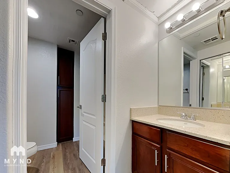 1351 N Pleasant Dr #2056 — Photo 5