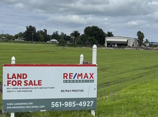 1005 County Road 827a, Road, FL 33430