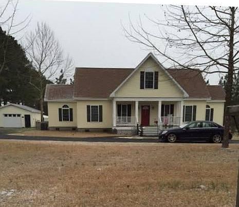 2nd image of 712 Youngs Rd