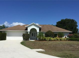 122 Tracy Dr, Sebastian, FL 32958