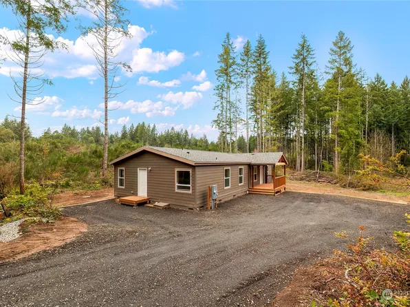 19215 2nd Street SW, Lakebay, WA 98349