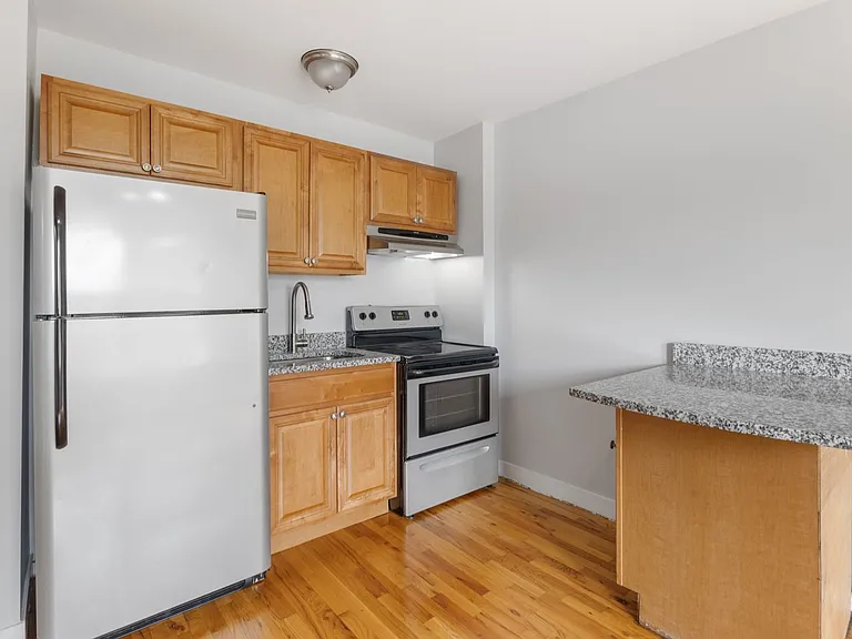 The Greenview — Photo 38