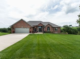 7980 Raphael, Dubuque, IA 52003