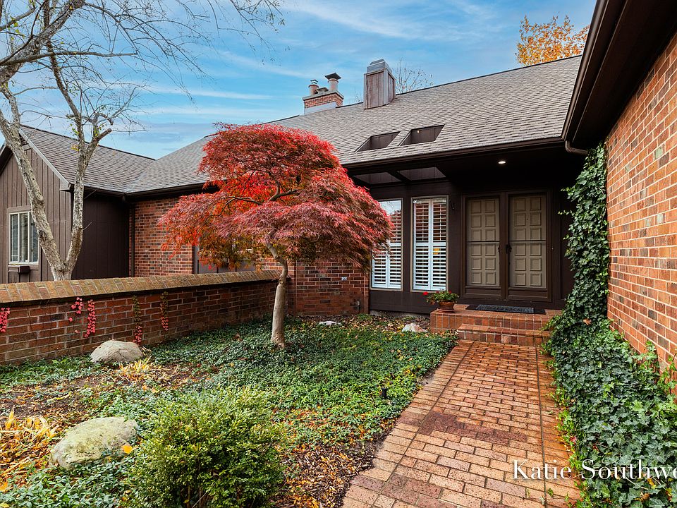 1st image of 6047 N Gatehouse Dr SE #56