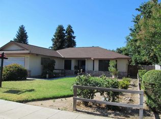 1344 Garland Ave, Clovis, CA 93612