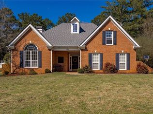 155 Harbor Club Ln, Fayetteville, GA 30214