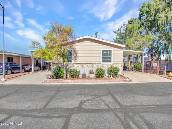 6227 N LITCHFIELD Road #1, Litchfield Park, AZ 85340