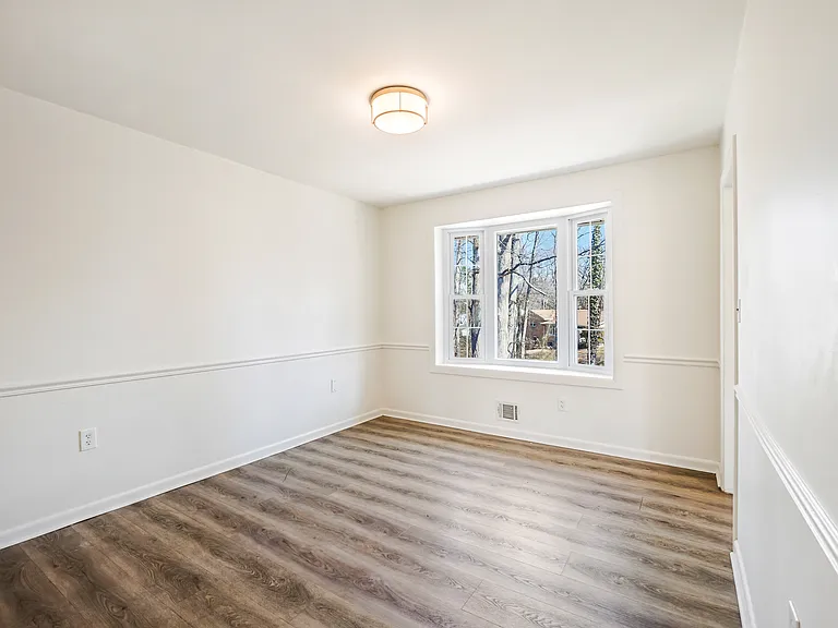 3523 Duke St — Photo 11