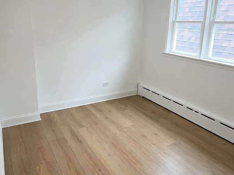 948 N Trumbull Ave #2 — Photo 1