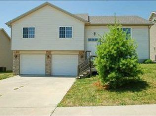 301 N 17th St, Indianola, IA 50125