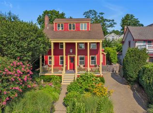 15 Jackson St, Port Washington, NY 11050