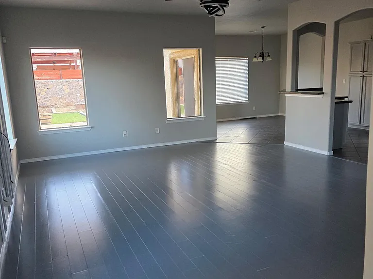14377 Whisper Mare Ct — Photo 35