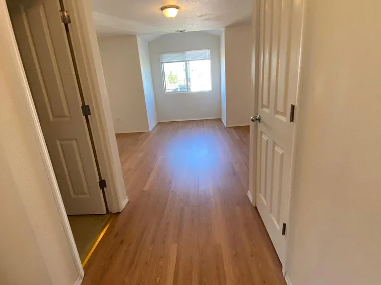 1227 NE 84th Ave — Photo 9