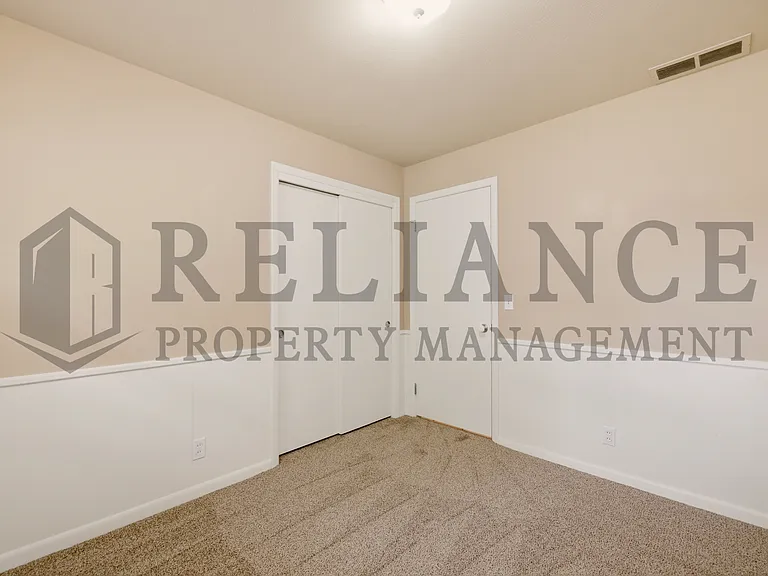 6517 E Elm St — Photo 28