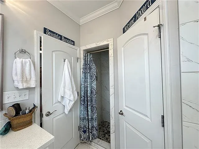 2615 Banks St — Photo 11