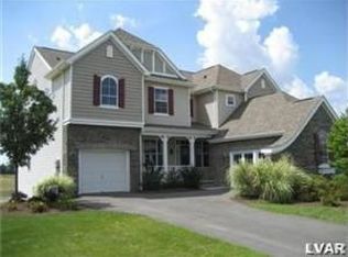 2818 Brinker Ln, Easton, PA 18040
