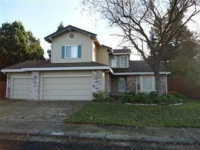 5826 Laguna Trail Way photo 1