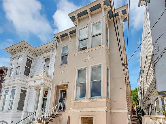 2nd image of 452-454 Fair Oaks St
