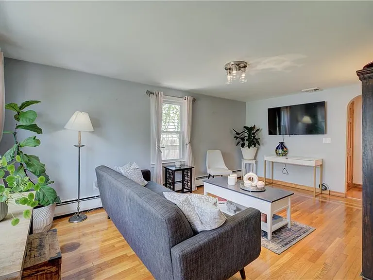 15 Whipple Ave — Photo 9