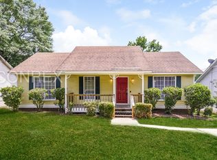 1057 25th Ave N, Hueytown, AL