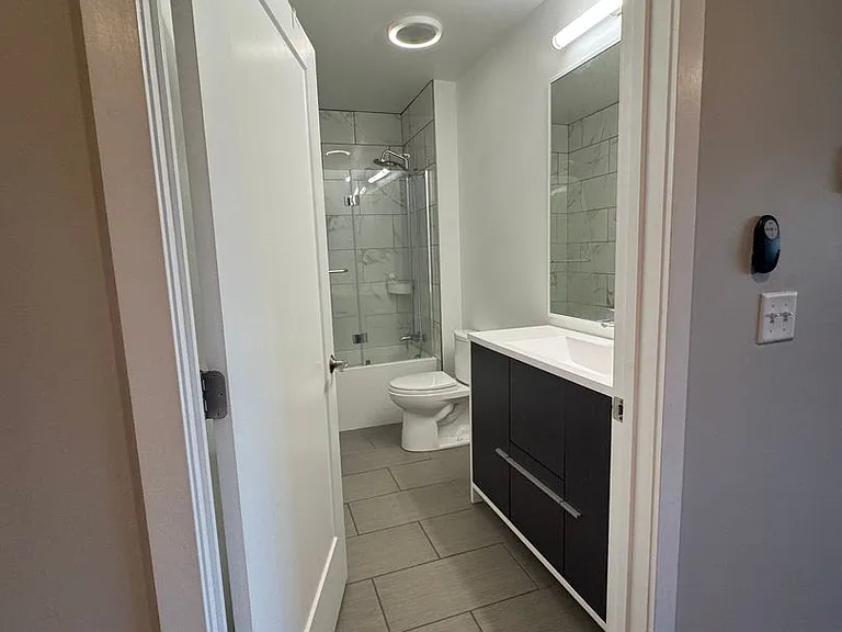 4400 Manchester Ave — Photo 42