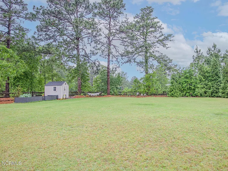 237 Rothbury Dr — Photo 54