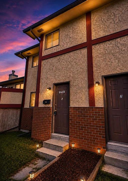 1st image of 1702 N 35th St SE #3