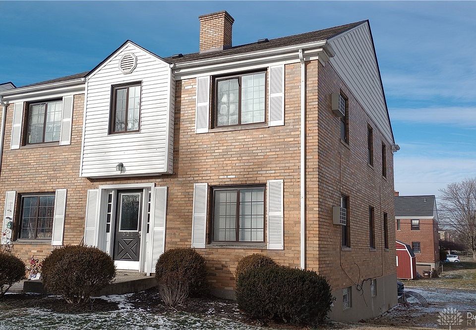 1st image of 521 Corona Ave