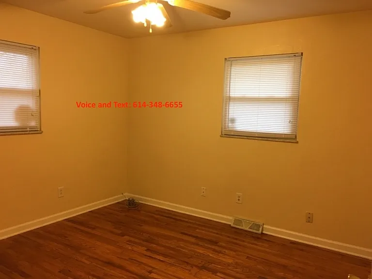 3469 Medway Ave — Photo 8