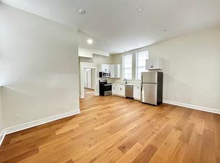 1130 N Calvert St #14, Baltimore, MD 21202