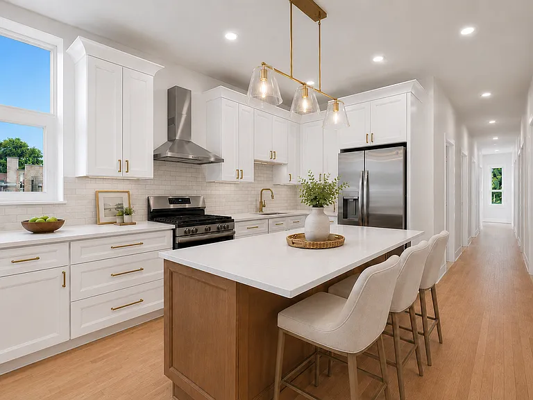 848 W George St #3 — Photo 2