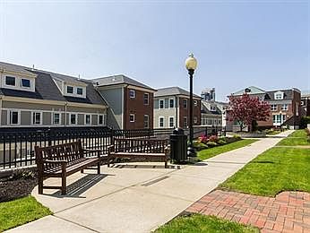 2nd image of 65 Chelsea St APT 405