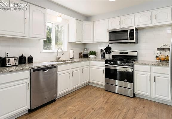 2nd image of 4923 Galena Dr
