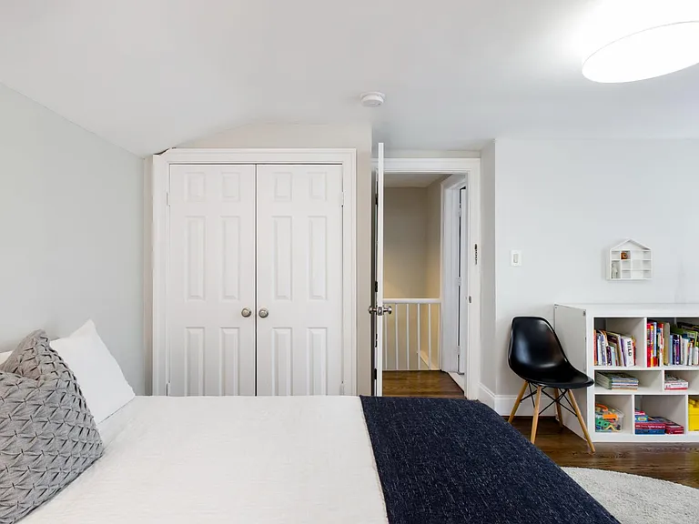 1220 Bank St NW — Photo 99