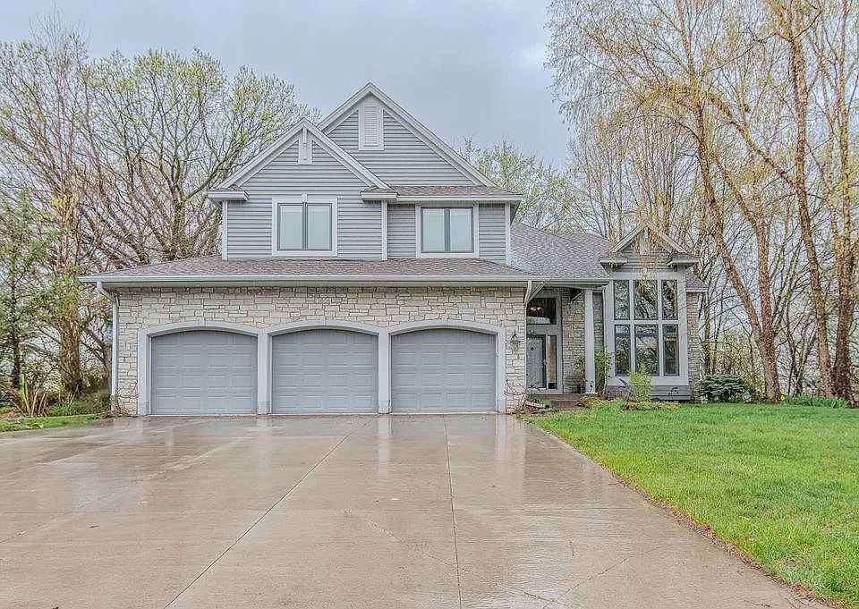13856 Essex Trl