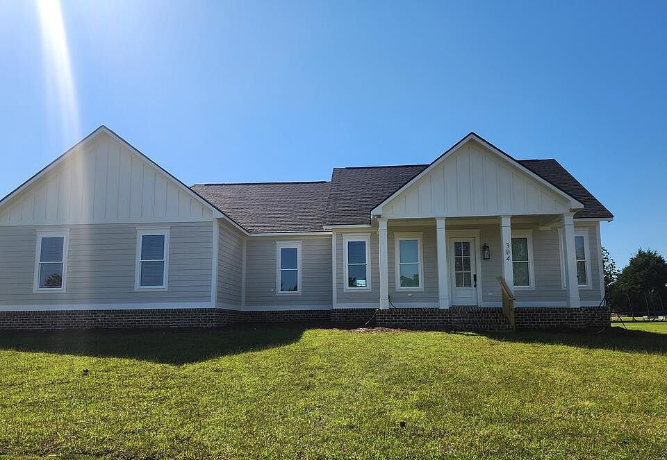 1st image of 304 Hawkstead Dr