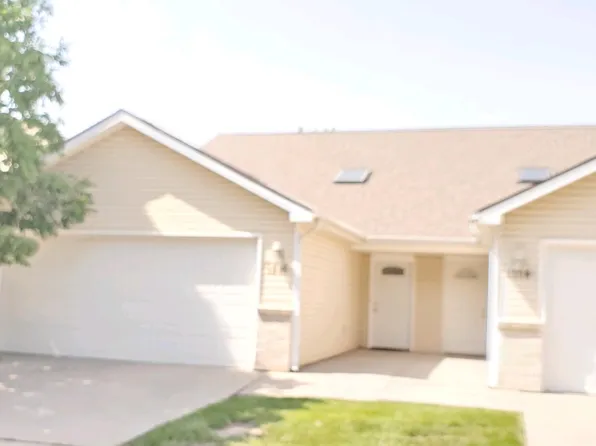 1516 W B Ct, Lincoln, NE 68522