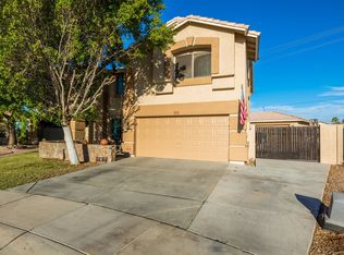 8813 N 67th Dr, Peoria, AZ 85345
