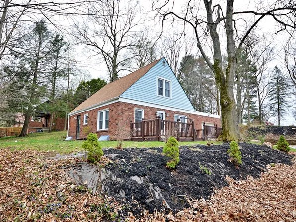 5090 Keiners Ln, Pittsburgh, PA 15205