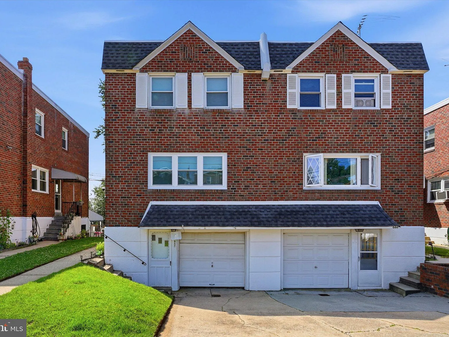 4 bed, 2.5 bath, 1546 sqft, $2,600 — Photo 2