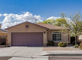 6701 Deerbourne Rd NW, Albuquerque, NM 87114