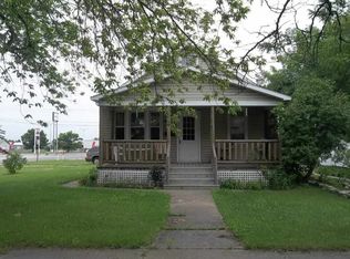 803 N 20th St, Escanaba, MI 49829