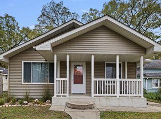 52390 Sheridan Rd, Paw Paw, MI 49079