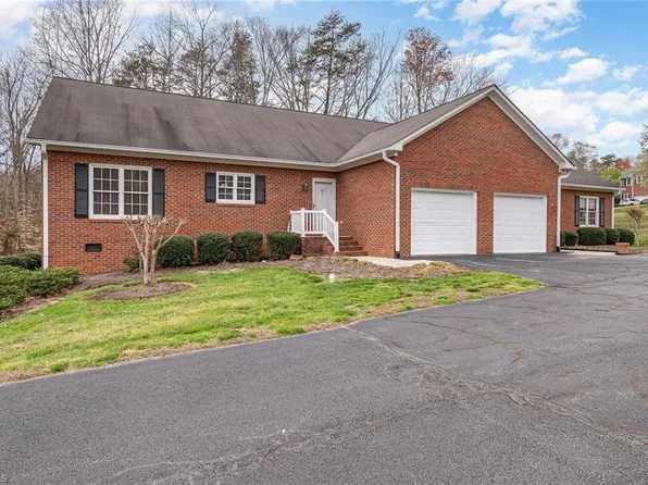 302B Oleander Dr #B, Eden, NC 27288