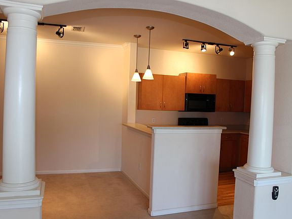 3rd image of 8290 Gate Pkwy W Unit 307