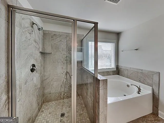 1672 Lapland Dr — Photo 9