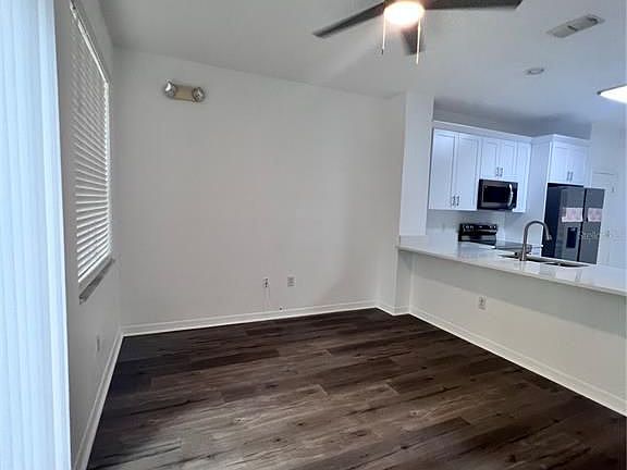 4th image of 7627 Long Island Dr
